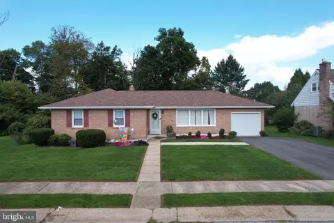 619 Wellington Ave, Reading, PA 19609
