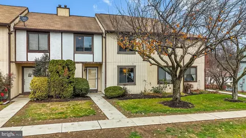 43 5 Azalea Way, Reading, PA 19606