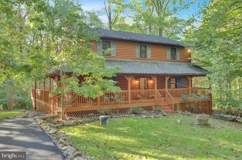 30 Flintlock Pass, Morgantown, PA 19543