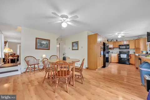 126 Main St, Oley, PA 19547 photo 13