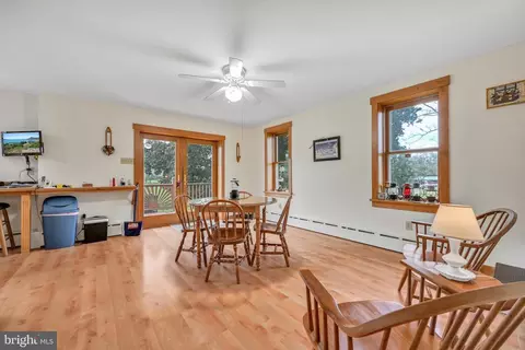 126 Main St, Oley, PA 19547 photo 12