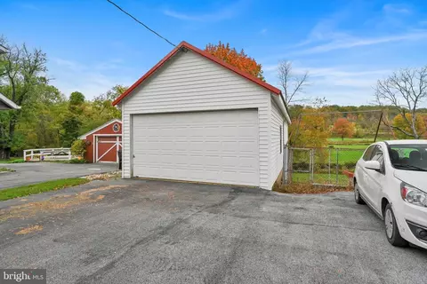 126 Main St, Oley, PA 19547 photo 34