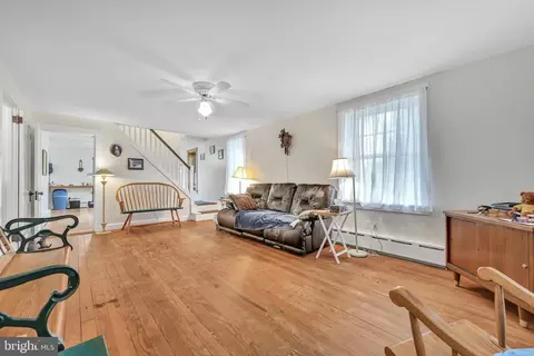 126 Main St, Oley, PA 19547 photo 5