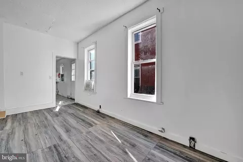 934 Oley St, Reading, PA 19604 photo 6