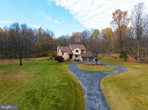 249 Willow Rd, Fleetwood, PA 19522