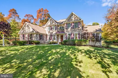 145 Overlook Rd, Morgantown, PA 19543