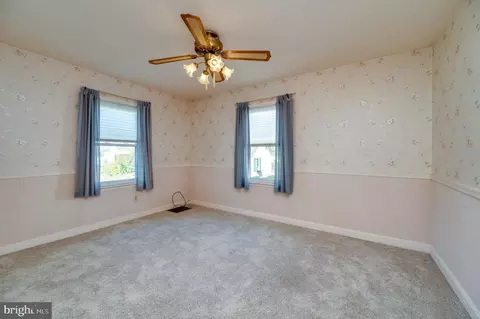 1327 Lacrosse Ave, Reading, PA 19607 photo 14