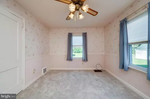 1327 Lacrosse Ave, Reading, PA 19607 photo 15