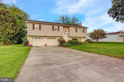 4605 Wilfox Ave, Reading, PA 19605