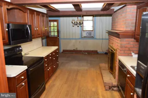 116 Bull Rd, Oley, PA 19547 photo 7