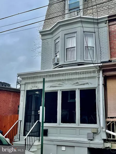 615 Thorn St, Reading, PA 19601
