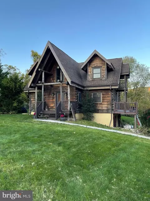 600 Crystal Rock Rd, Temple, PA 19560