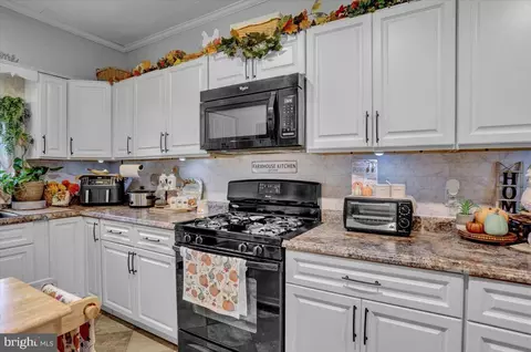 217 W Lancaster Ave, Reading, PA 19607 photo 13