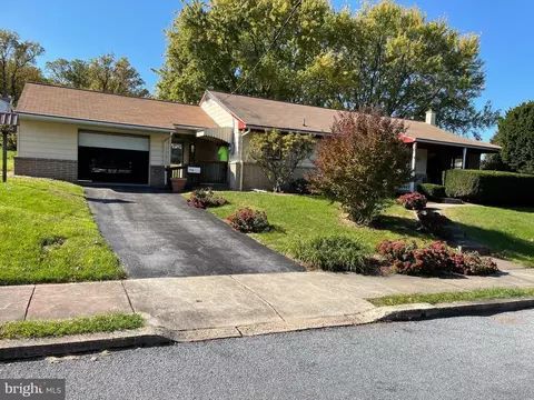 242 Bird St, Birdsboro, PA 19508