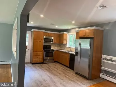 316 Faust Rd, Reading, PA 19608 photo 3
