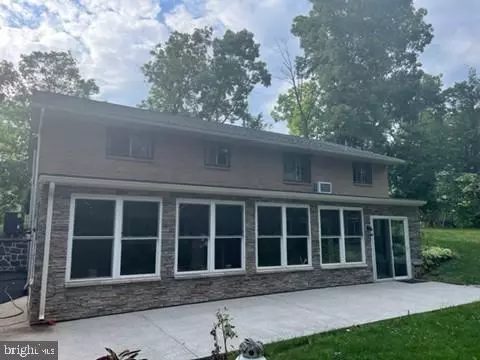 316 Faust Rd, Reading, PA 19608 photo 6