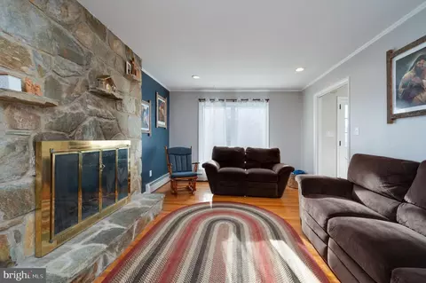 717 E Grill Ave, Reading, PA 19607 photo 6