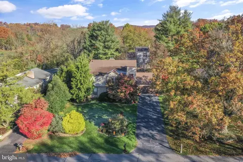 45 Par Dr, Reading, PA 19607