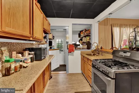 300 Sunset Rd, Reading, PA 19611 photo 9