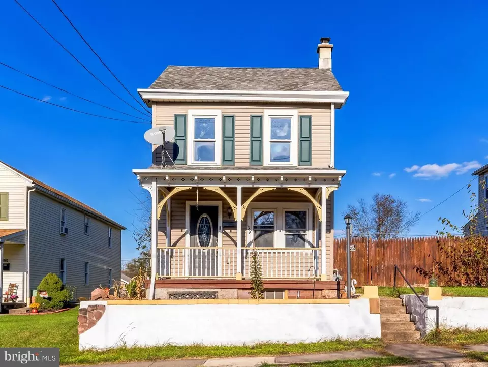  139 Hopewell St, Birdsboro, PA 19508 photo 3