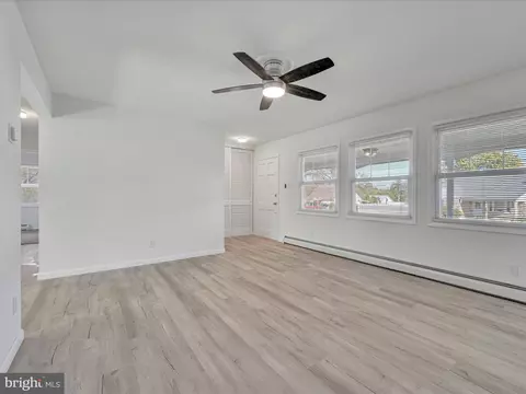 924 High Blvd, Reading, PA 19607 photo 14