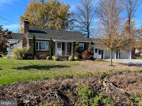 633 Englesville Road Rd, Boyertown, PA 19512