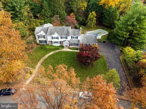 1505 Old Mill Rd, Reading, PA 19610