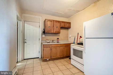 515 Laurel St, Reading, PA 19602 photo 14