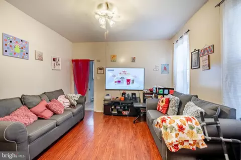 515 Laurel St, Reading, PA 19602 photo 12
