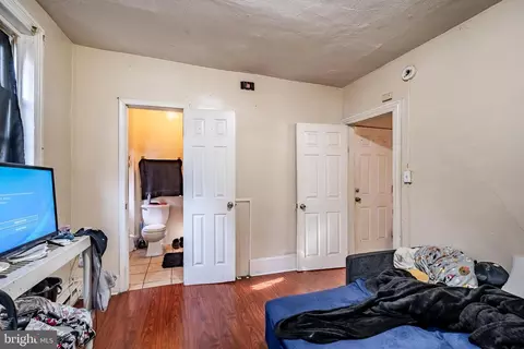 515 Laurel St, Reading, PA 19602 photo 18