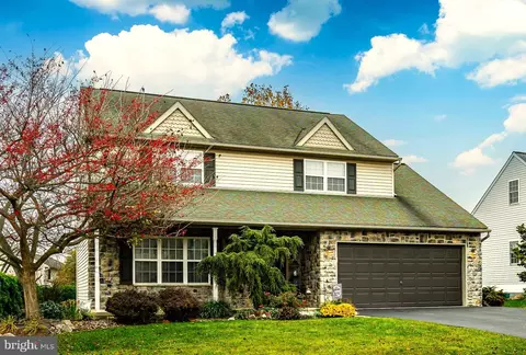 4304 Fairview Dr, Reading, PA 19605