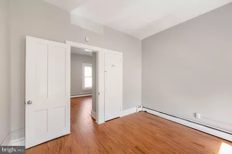 1013 Perry St, Reading, PA 19604 photo 9