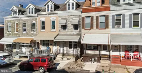 1013 Perry St, Reading, PA 19604