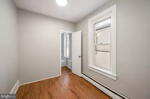 1013 Perry St, Reading, PA 19604 photo 14