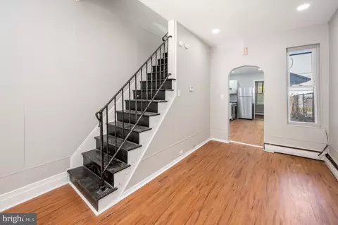 1013 Perry St, Reading, PA 19604 photo 3