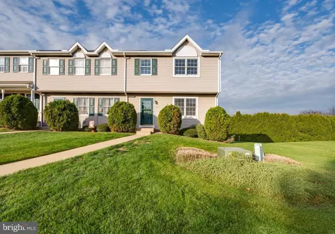 2913 Newport Way, Sinking Spring, PA 19608