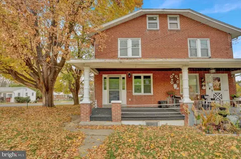 1141 New Holland Rd, Reading, PA 19607