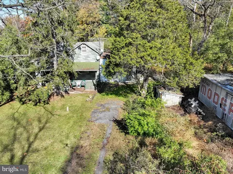 1745 Van Reed Rd, Reading, PA 19608