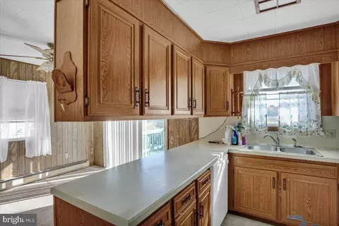134 Gerald Ave, Reading, PA 19607 photo 8