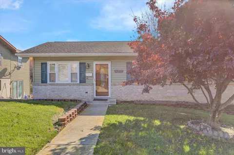 134 Gerald Ave, Reading, PA 19607 photo 2