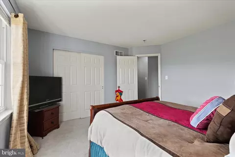 206 S Sandy Ln, Reading, PA 19608 photo 17