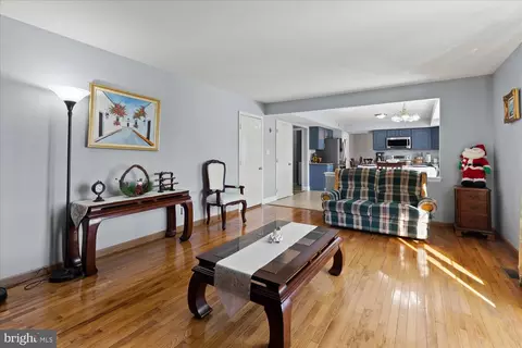 206 S Sandy Ln, Reading, PA 19608 photo 9