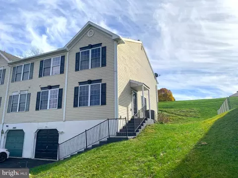 1546 Huron, Sinking Spring, PA 19608 photo 19