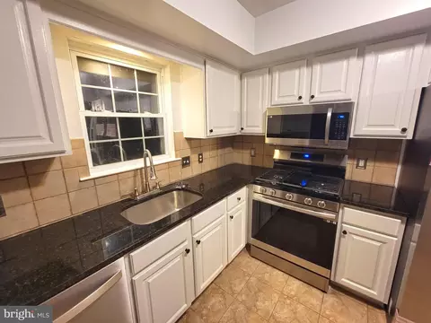 1546 Huron, Sinking Spring, PA 19608 photo 10