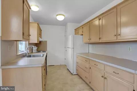 1012 Georgetown Dr, Reading, PA 19605 photo 12