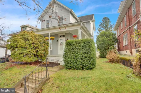 121 New Holland Ave, Reading, PA 19607