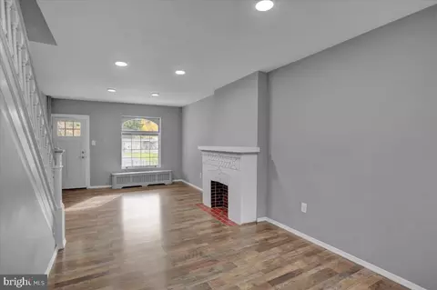 1353 Walnut St, Reading, PA 19604 photo 7