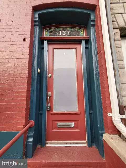 137 Walnut St, Reading, PA 19601 photo 3