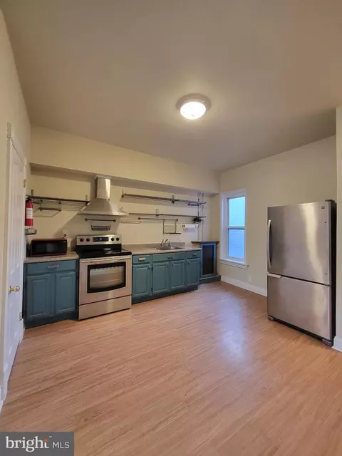 137 Walnut St, Reading, PA 19601 photo 22