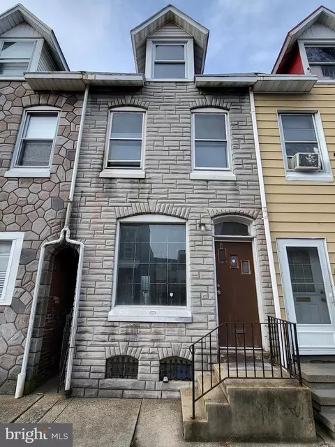 1324 Mulberry St, Reading, PA 19604